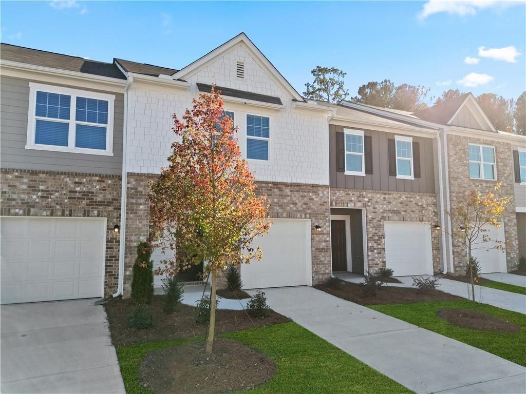 541 Magnolia Cir - Photo 2 of 19