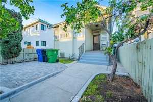 featured image of 1275 W 23rd St