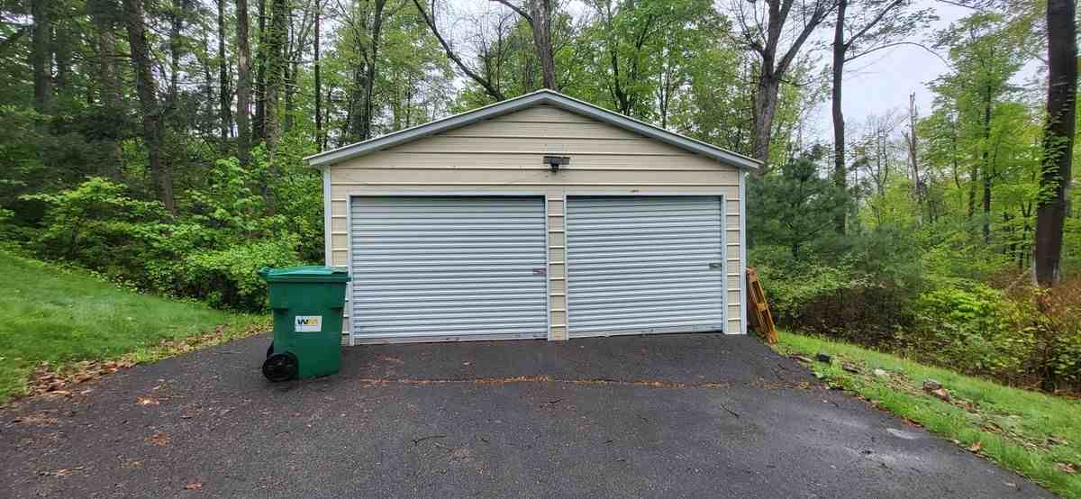 45 Laurel Hollow Est - Photo 3 of 18
