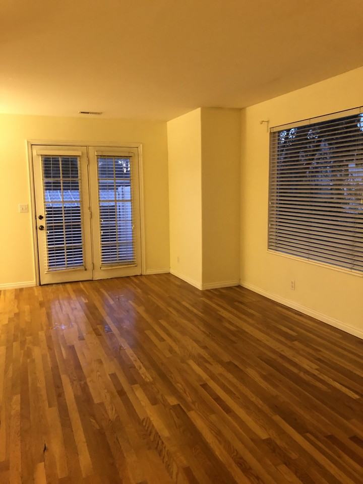 257 N Bliss Ct - Photo 5 of 15