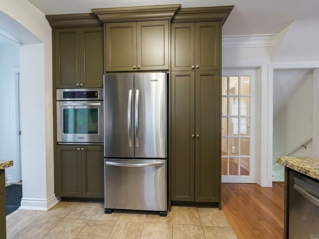 5 Lanbrooke Ave - Photo 4 of 17
