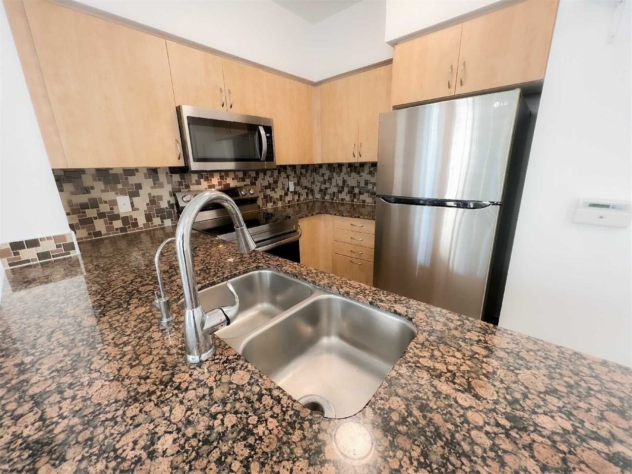 198 Lake Cres #309 - Photo 2 of 19