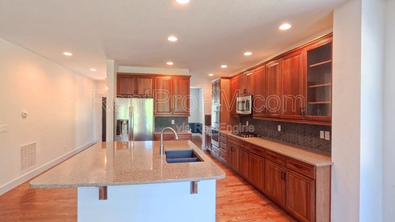 3802 Wild Elm Way - Photo 7 of 50