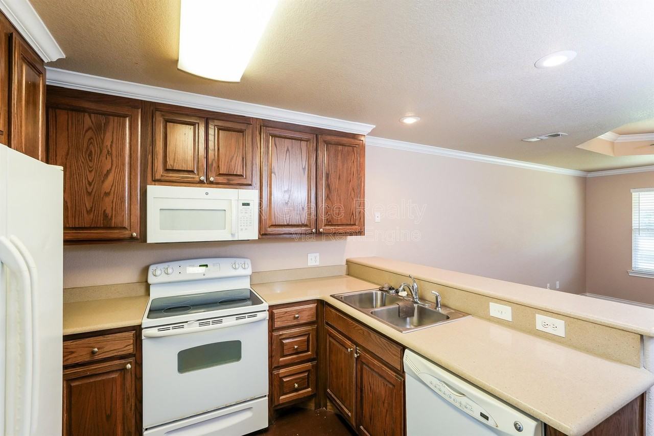 764 Rocky Ridge Flatts - Photo 6 of 15
