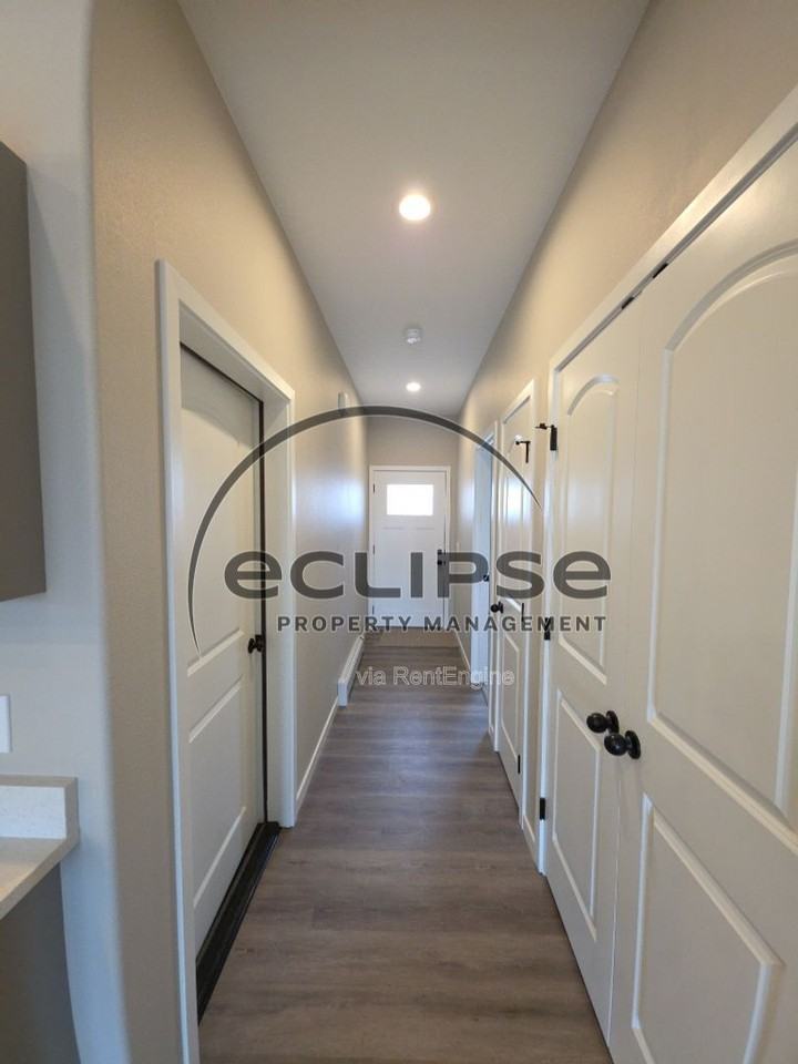 505 Washington Ave - Photo 2 of 23