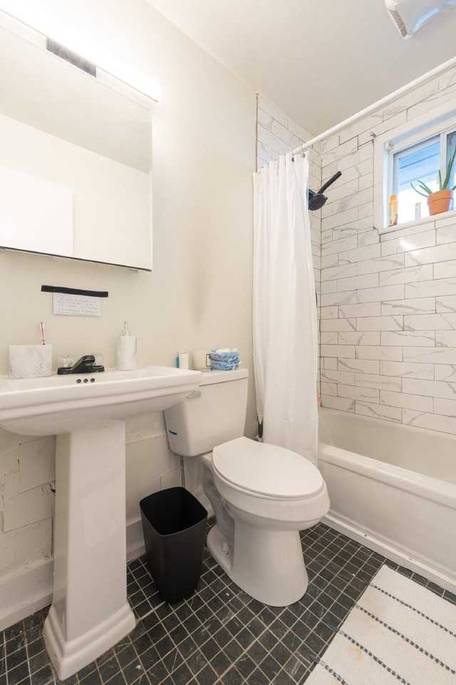 22 Claiborne St #B - Photo 2 of 9