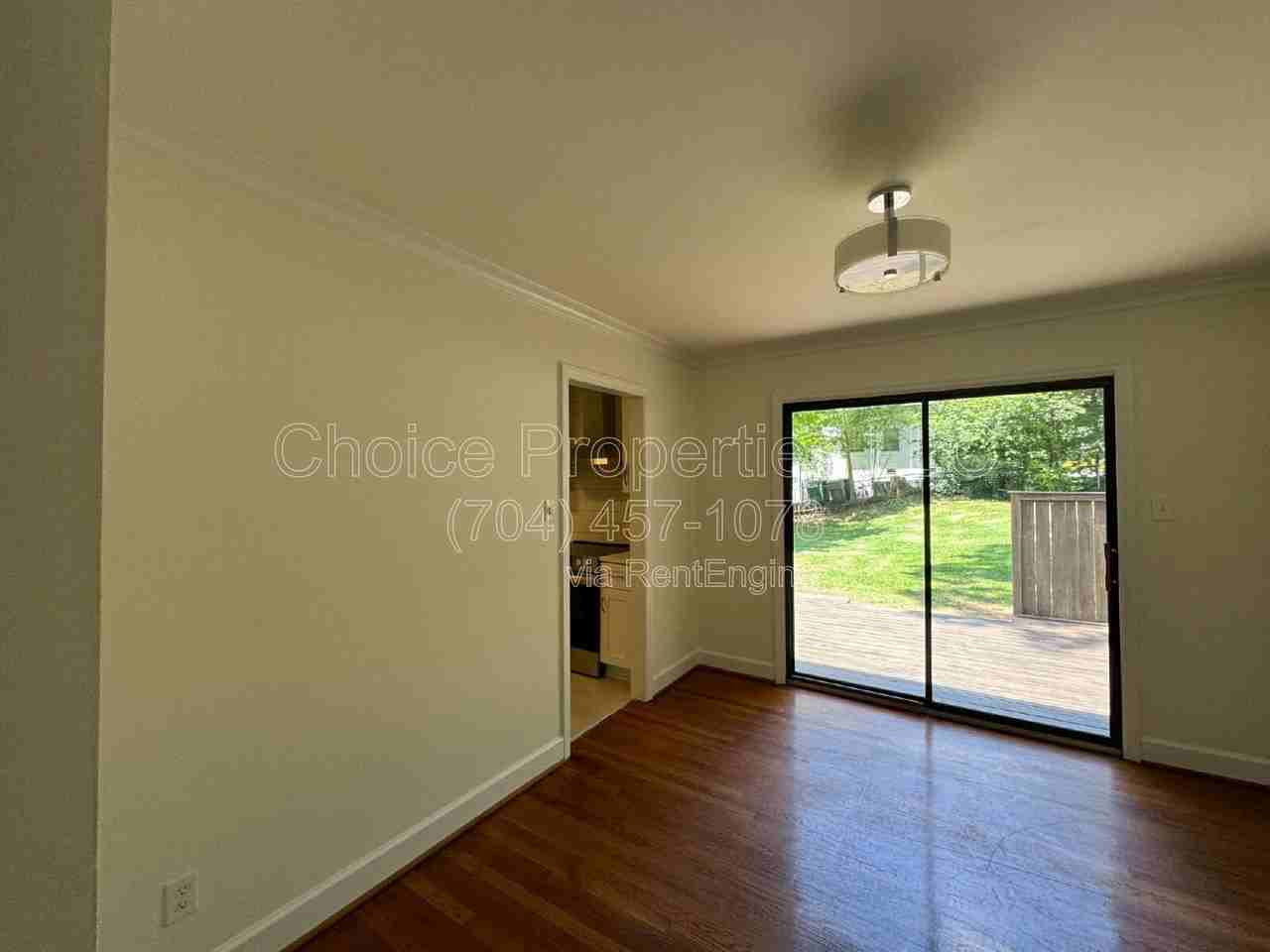 253 Scofield Rd - Photo 5 of 17