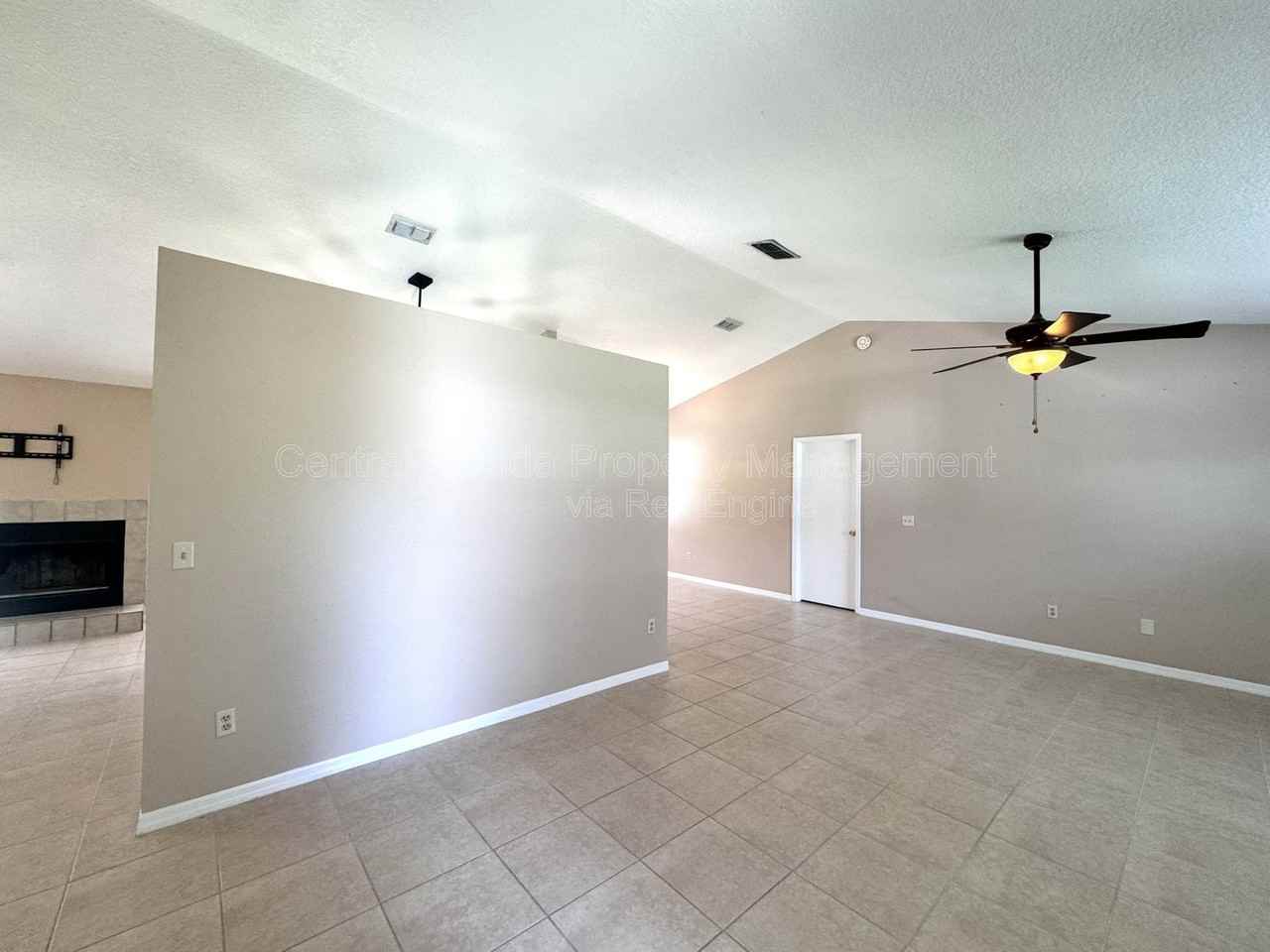 5130 Sun Palm Dr - Photo 3 of 25