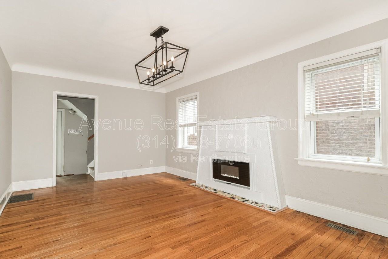 5970 Wanda Ave - Photo 2 of 15