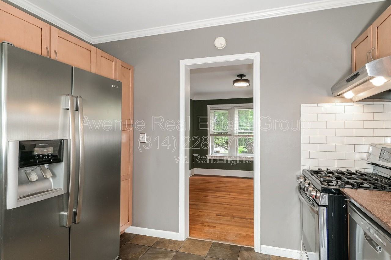 5970 Wanda Ave - Photo 6 of 15