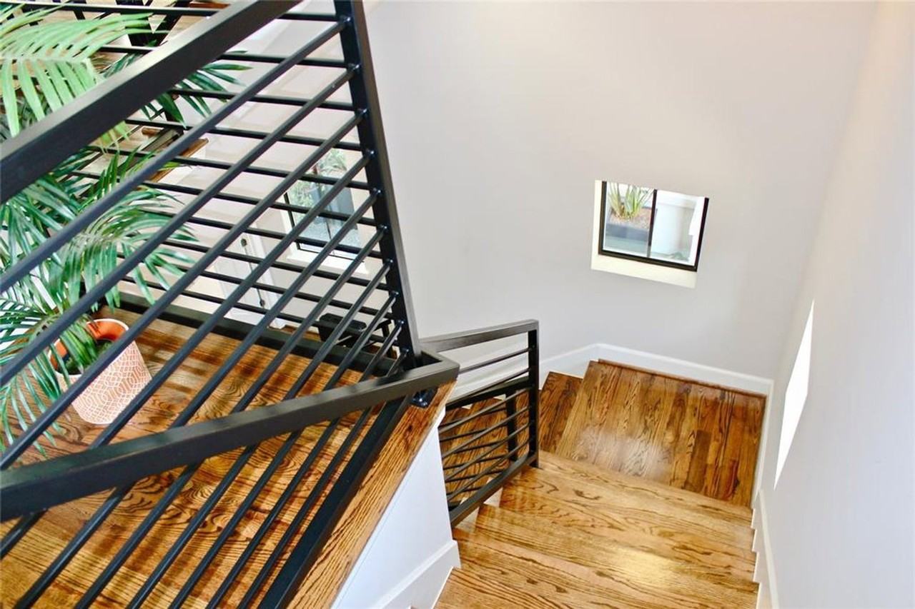 2512 Morgan St - Photo 3 of 21