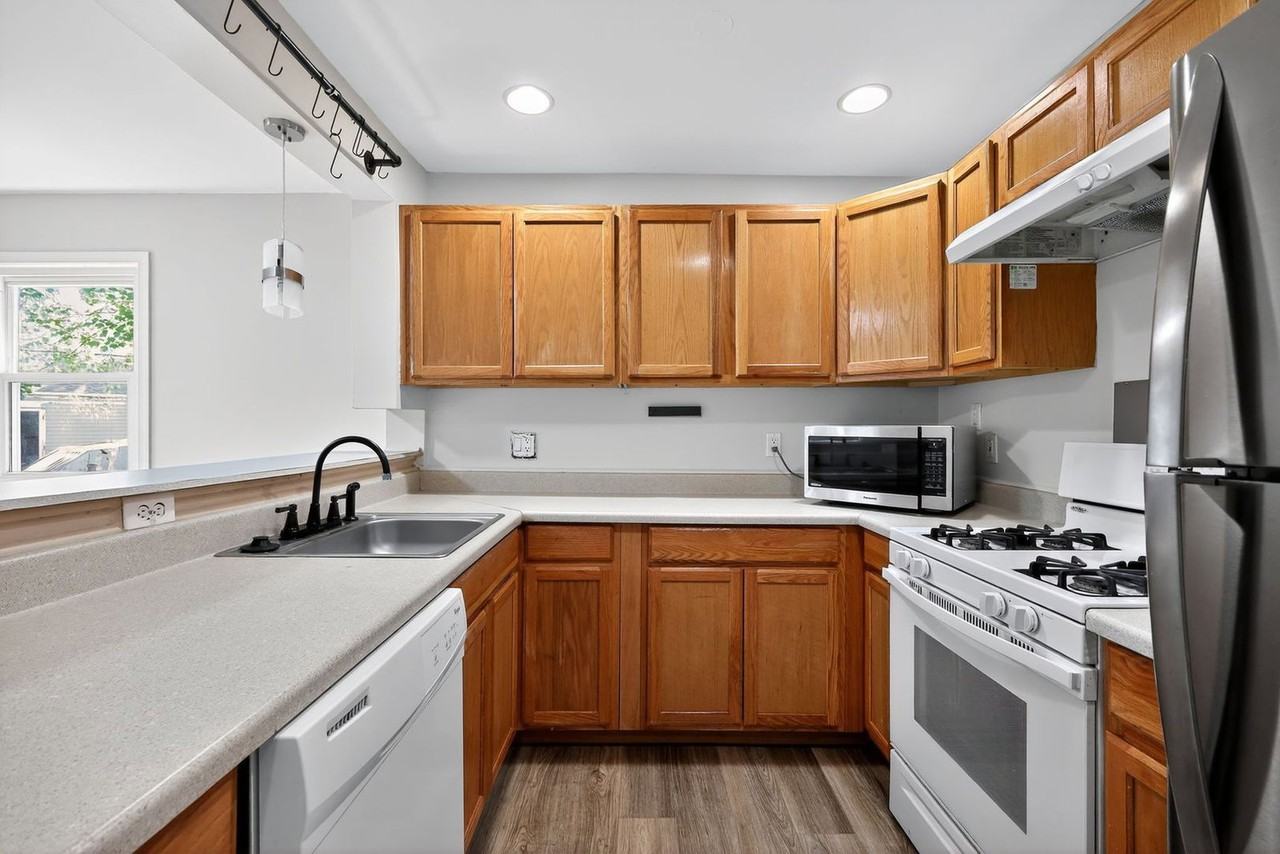 9621 Narragansett Pkwy - Photo 5 of 15