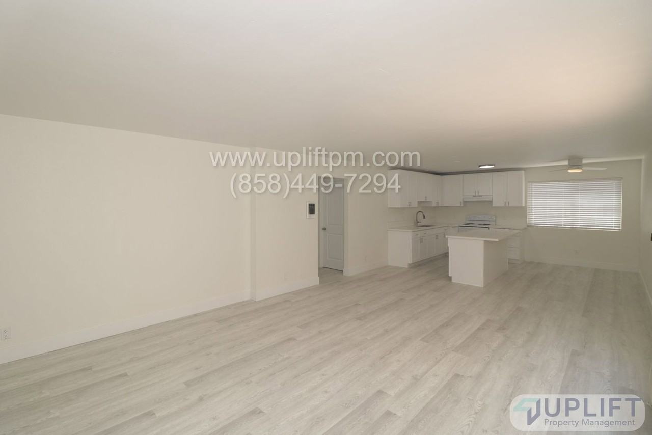 817 B St #5 - Photo 4 of 13