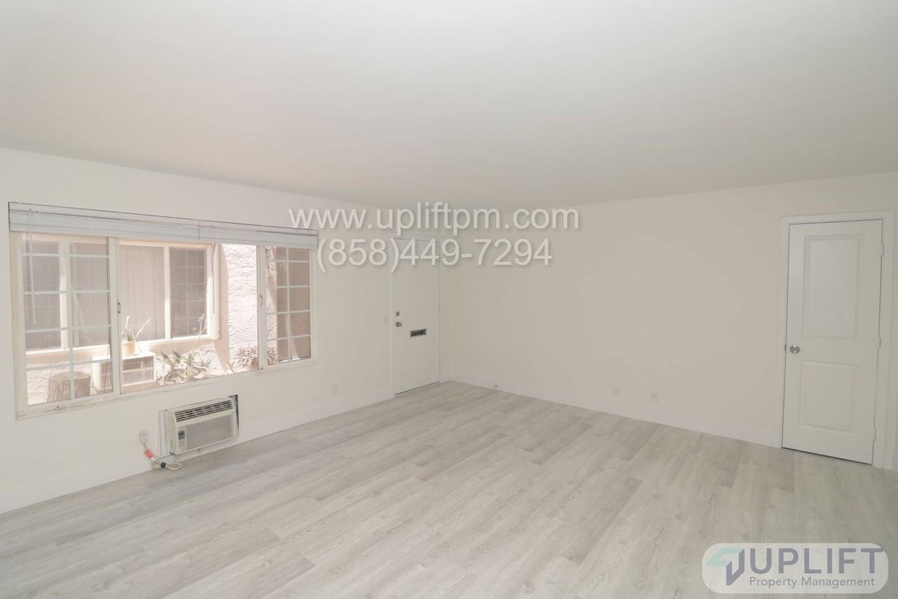 817 B St #5 - Photo 5 of 13