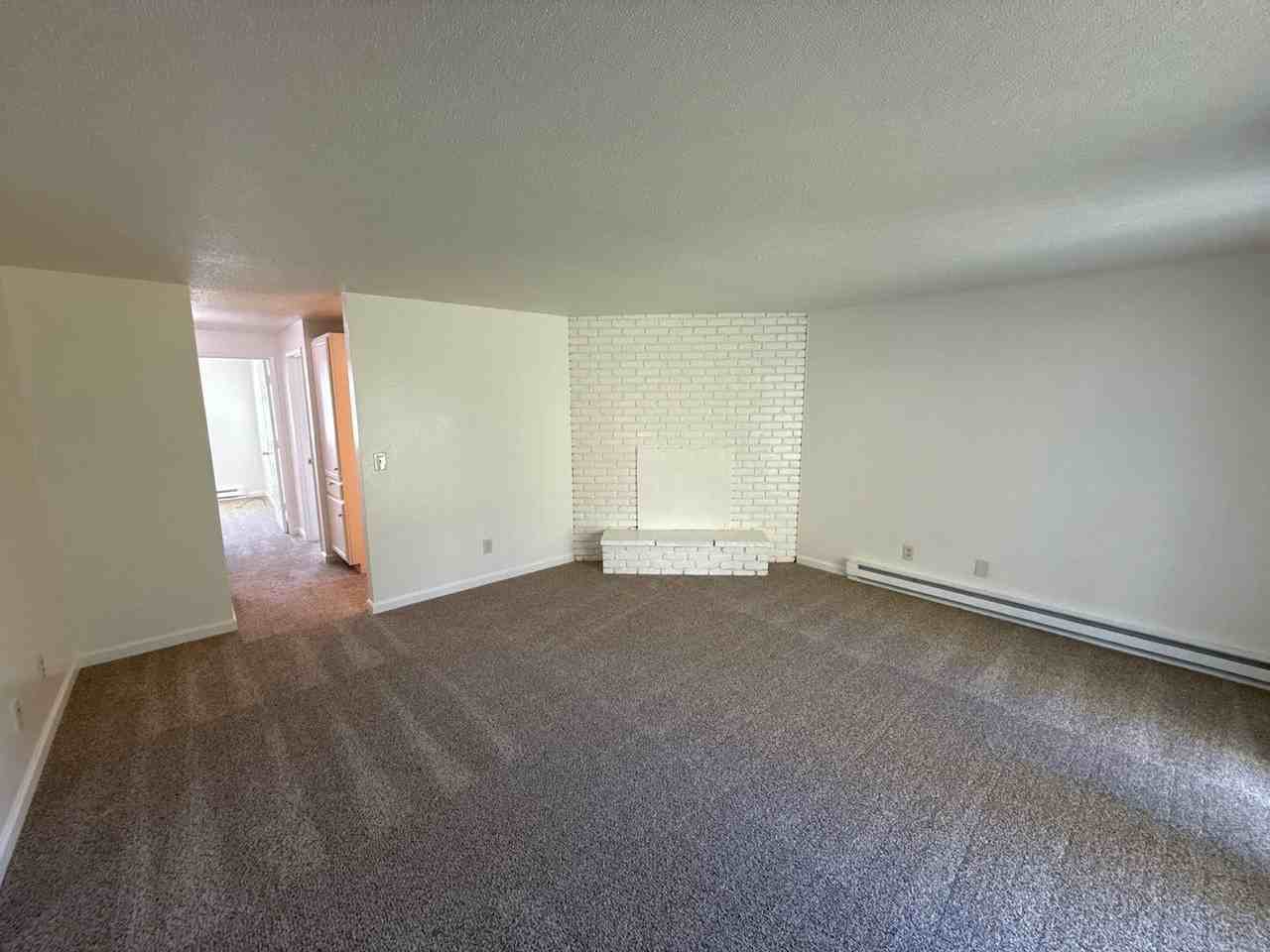 3807 Iberis St Ne - Photo 3 of 20