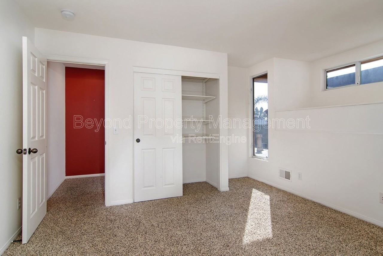2231 Felspar St - Photo 7 of 14