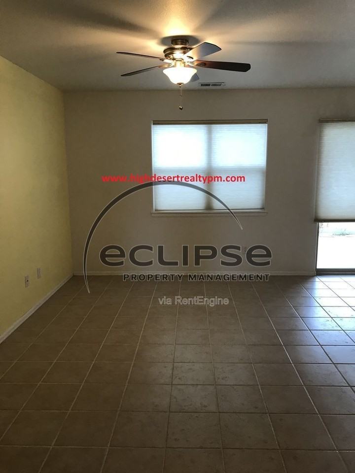 2463 1/2 Theresea Ln - Photo 4 of 14