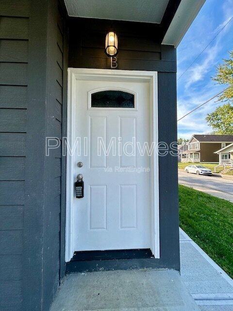 1602 Quill St #B - Photo 2 of 41