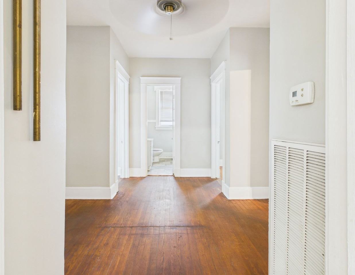 512 Maple St - Photo 7 of 24