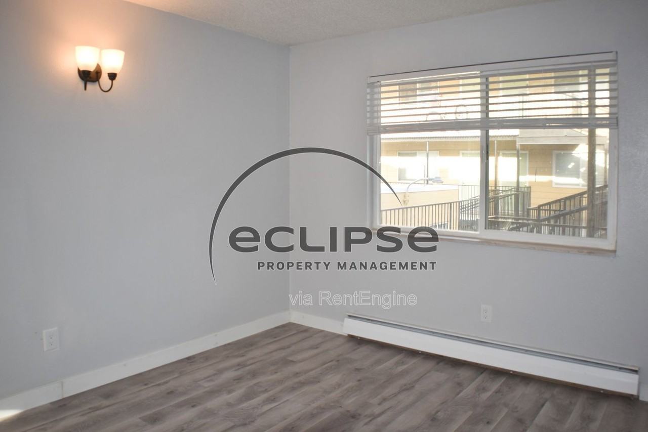 445 Chipeta Ave #24 - Photo 3 of 16