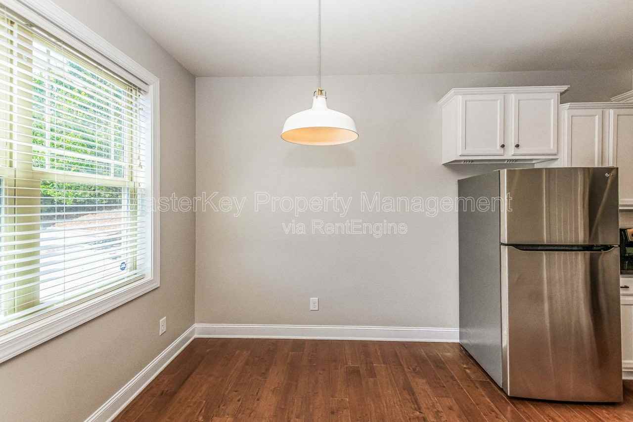 2805 Piedmont River Way - Photo 4 of 29