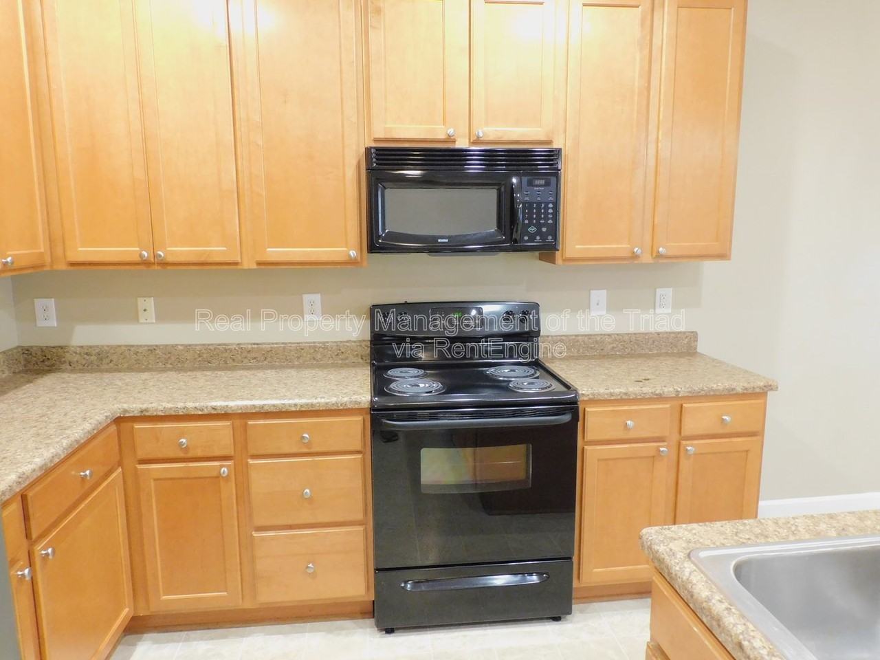 6115 Morgan Ashley Dr - Photo 6 of 23