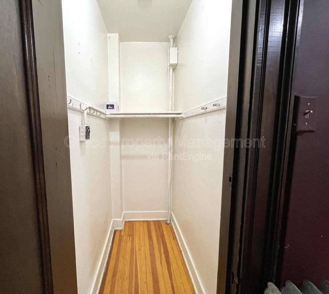 523 E 12th Ave #7 - Photo 5 of 16