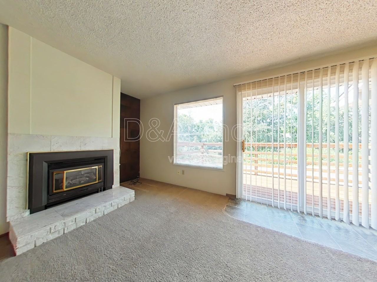 2907 Nw Glenridge Dr - Photo 2 of 13