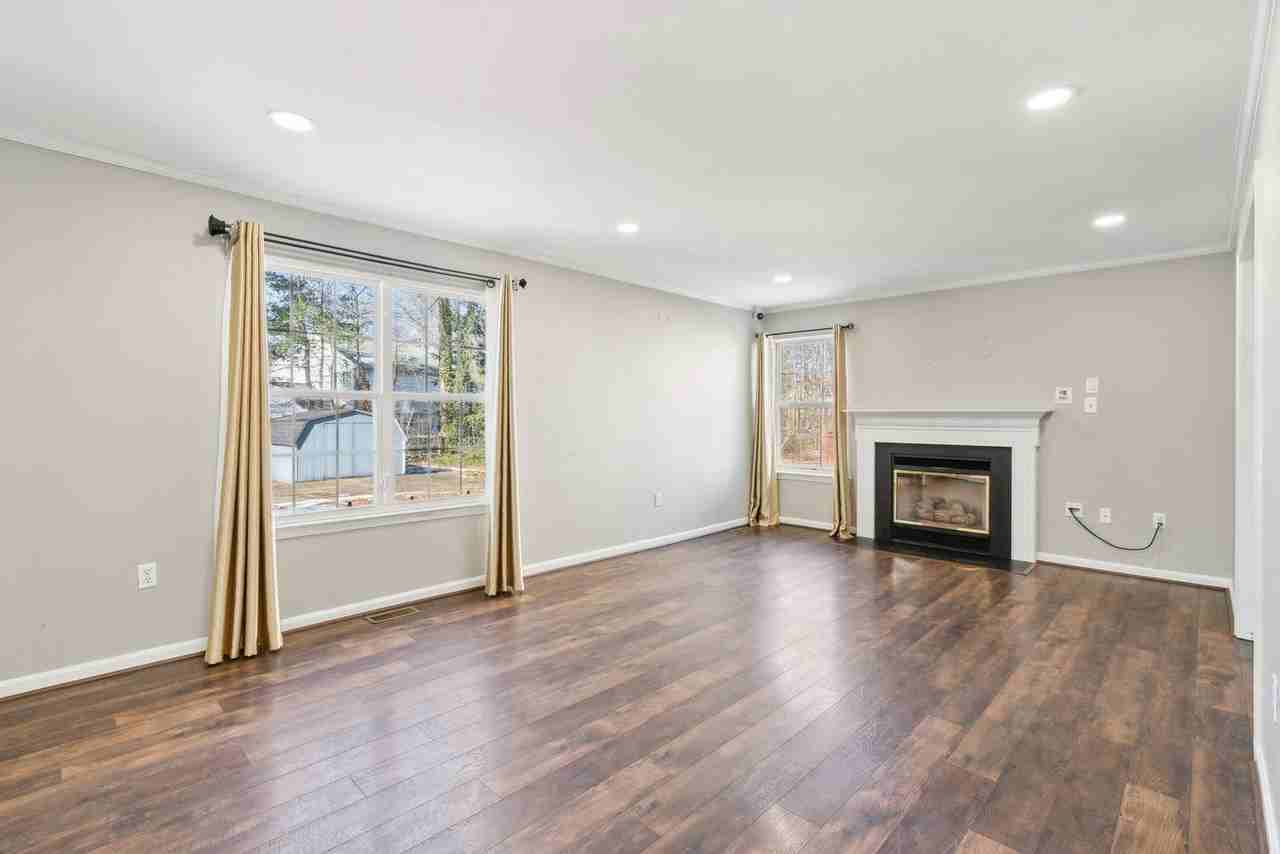 10831 Alyssa Ln - Photo 2 of 15