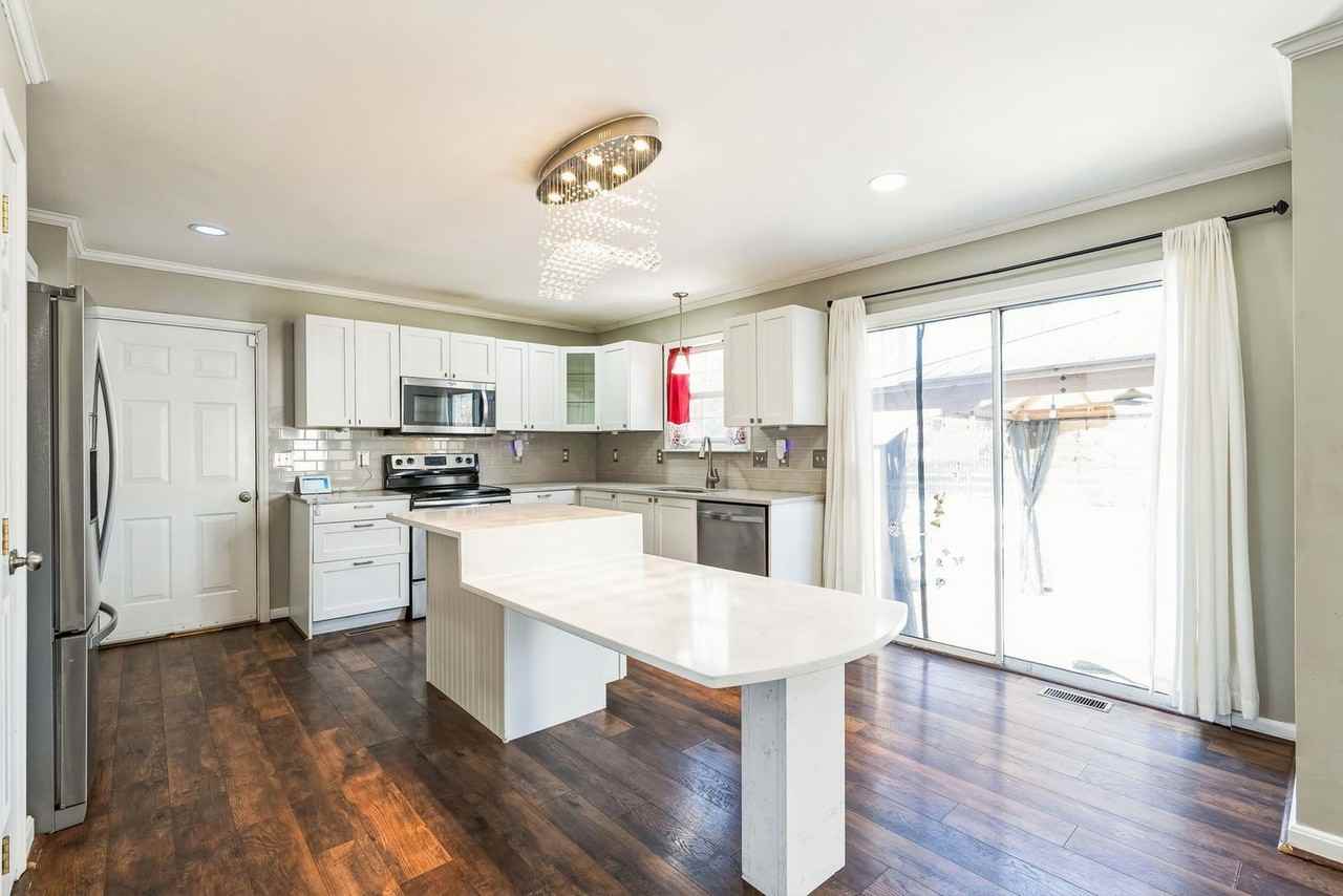 10831 Alyssa Ln - Photo 5 of 15