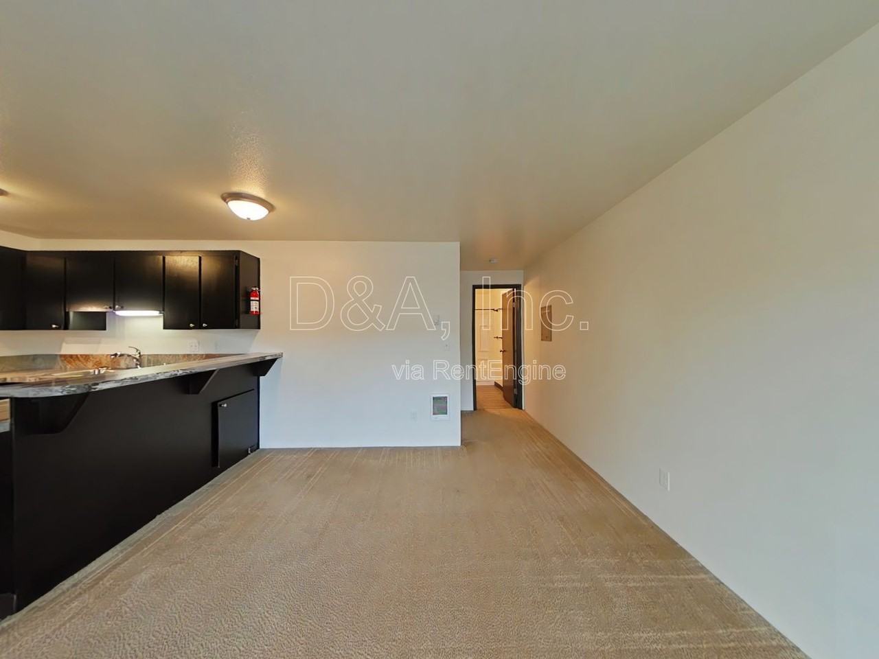 1961 Nw Grant Ave #5 - Photo 3 of 10