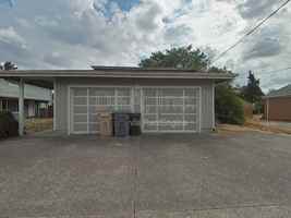 featured image of 570 Nw Walnut Blvd