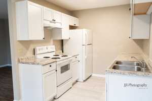 featured image of 129 Hillcrest Dr #20