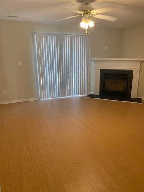 2513A Bluff View Ct - Photo 3 of 17