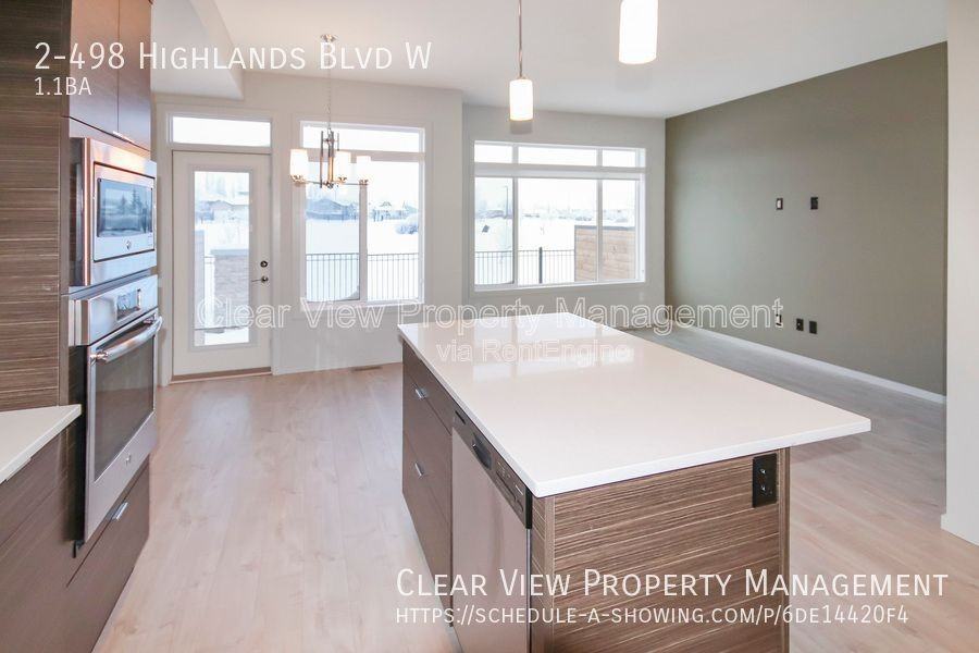 498 Highlands Blvd W #2 - Photo 2 of 13