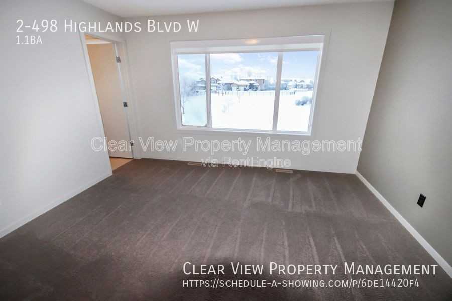 498 Highlands Blvd W #2 - Photo 4 of 13