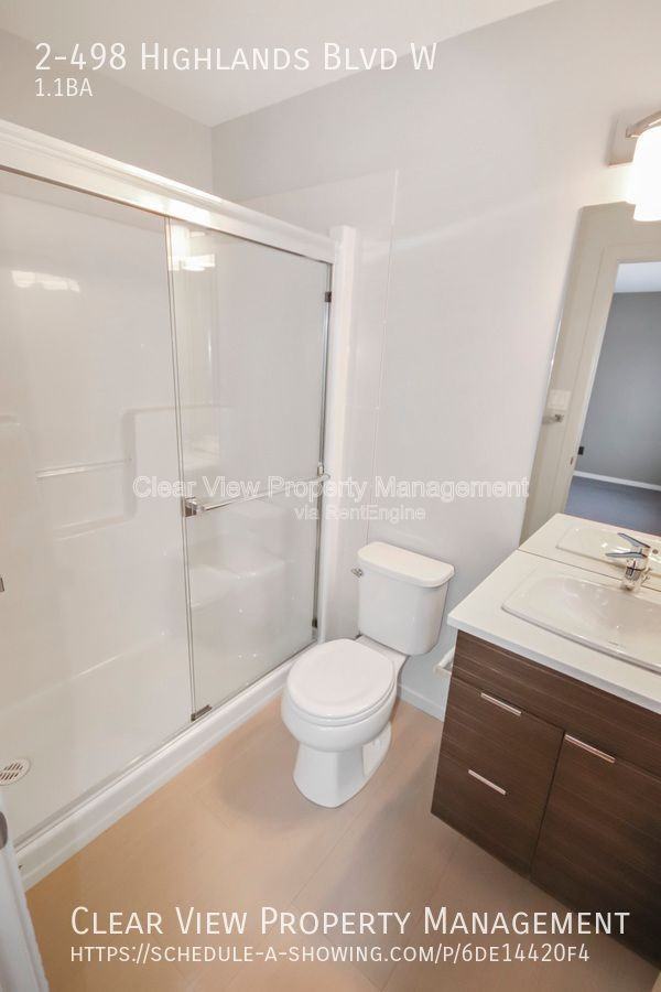 498 Highlands Blvd W #2 - Photo 5 of 13