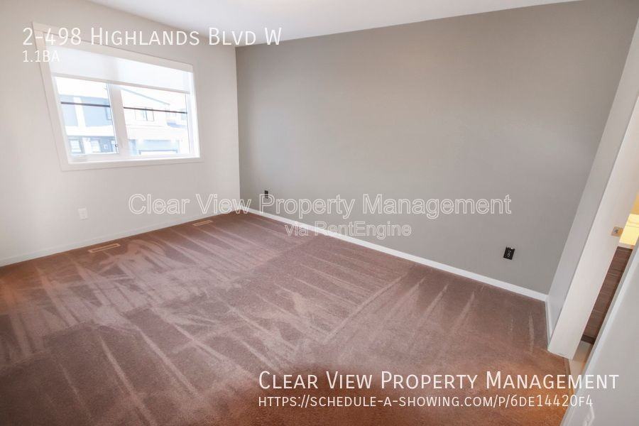 498 Highlands Blvd W #2 - Photo 7 of 13