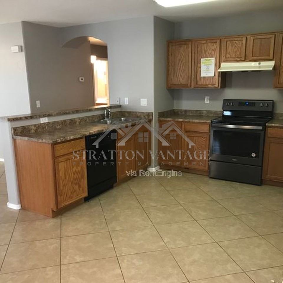 1101 E Elm Rd - Photo 5 of 21