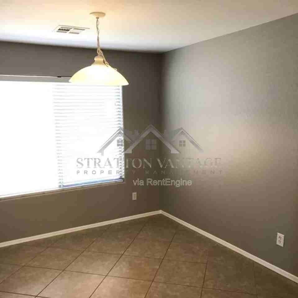 1101 E Elm Rd - Photo 7 of 21