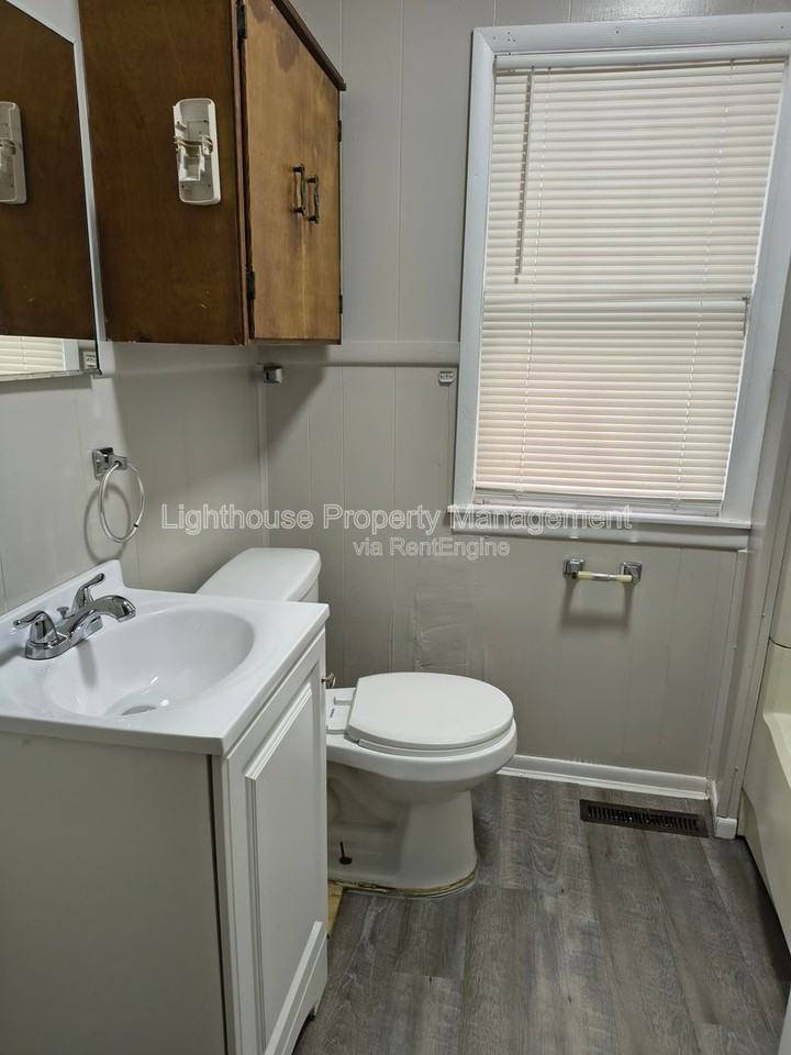 3040 Temple St - Photo 6 of 22