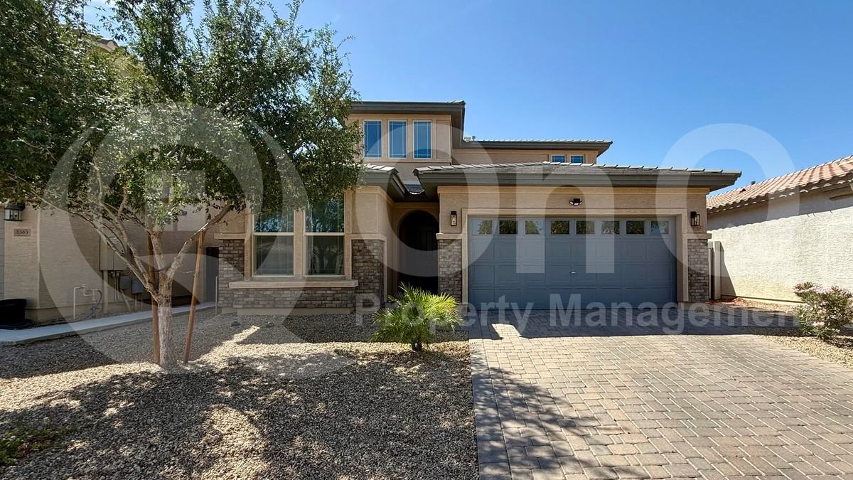 8567 S 40th Dr - Photo 2 of 28