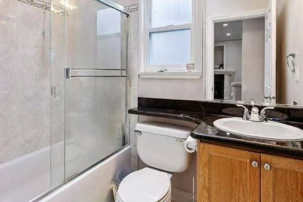 5689 Sprott St - Photo 7 of 13