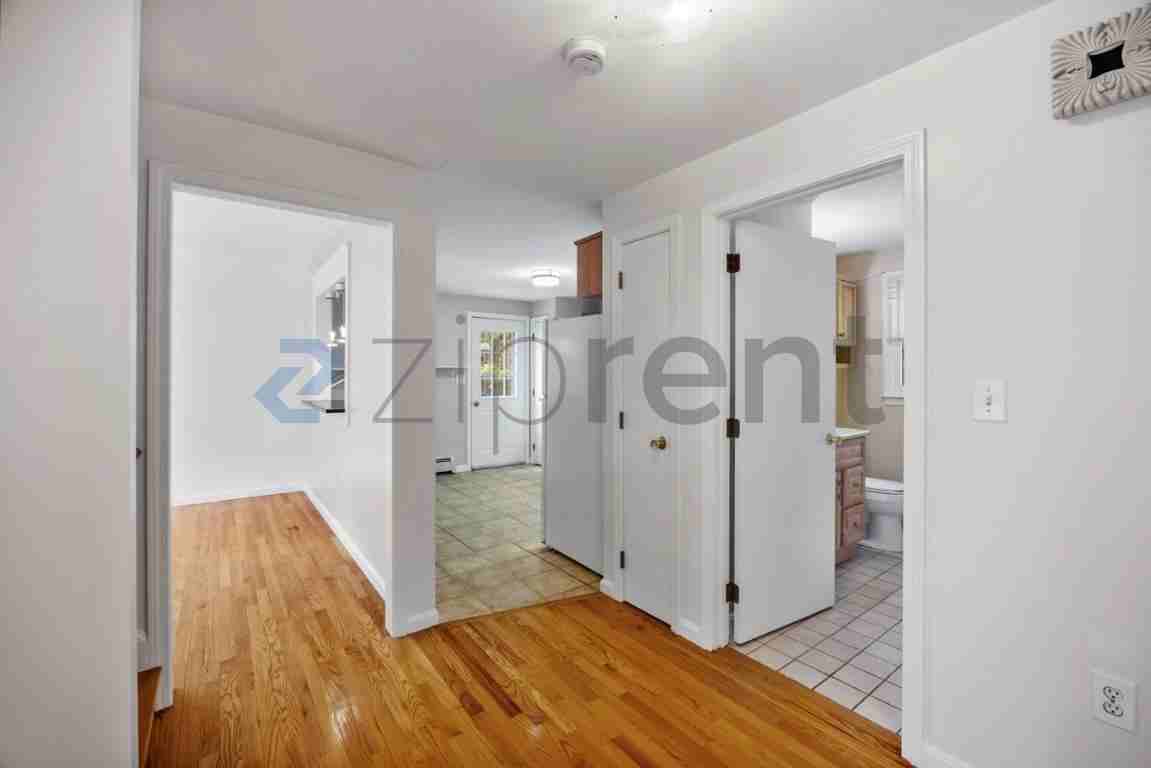 174 Fox Hill Rd - Photo 7 of 38