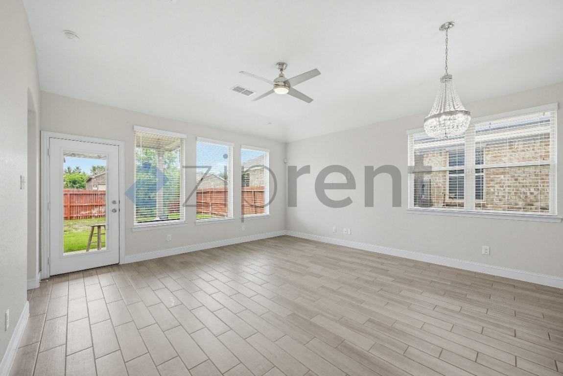 9511 Bricewood Oak - Photo 5 of 28