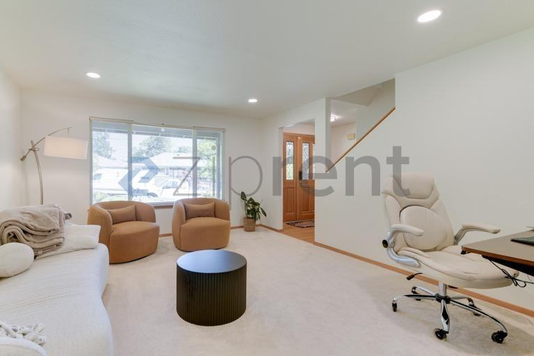 8835 Se 36th St - Photo 6 of 26