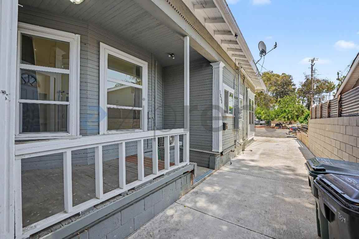 1331 S Park Ave #1333 - Photo 4 of 18