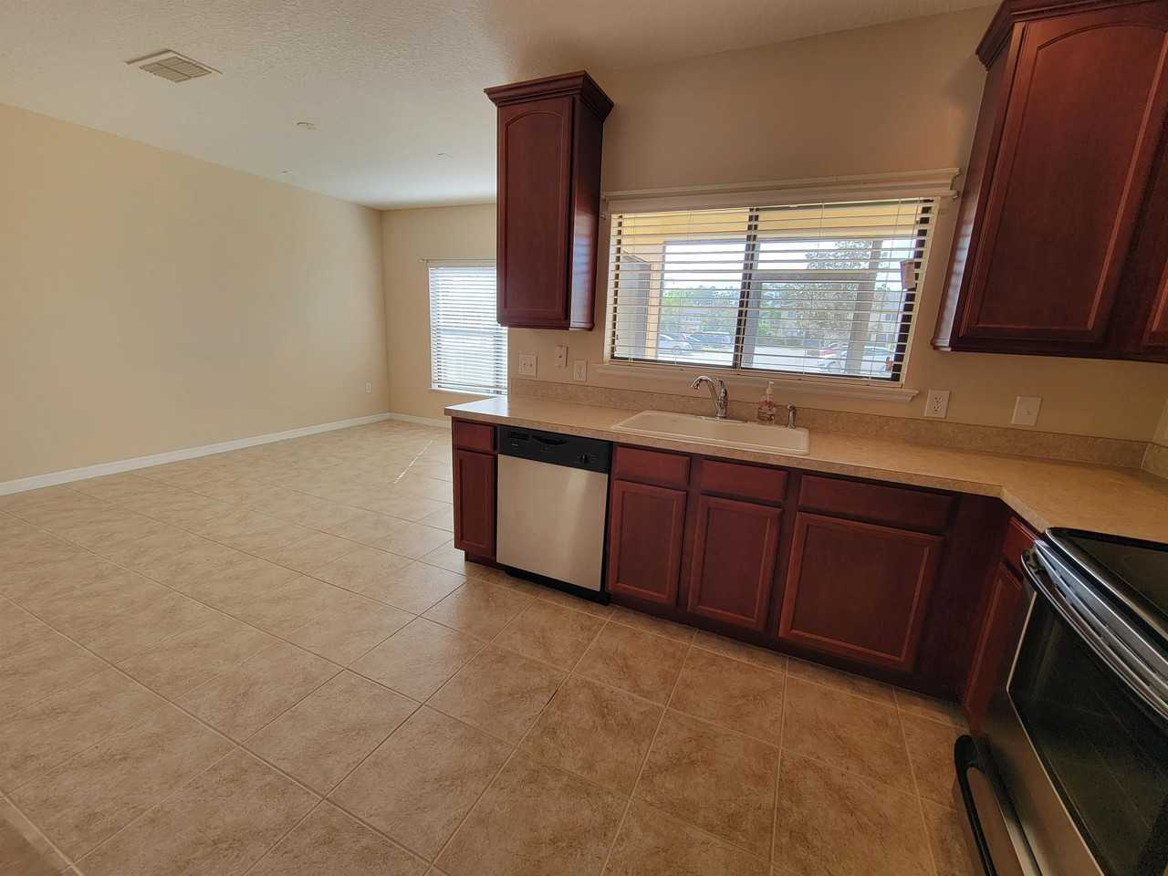 2223 Seven Oaks Dr #1 - Photo 2 of 18
