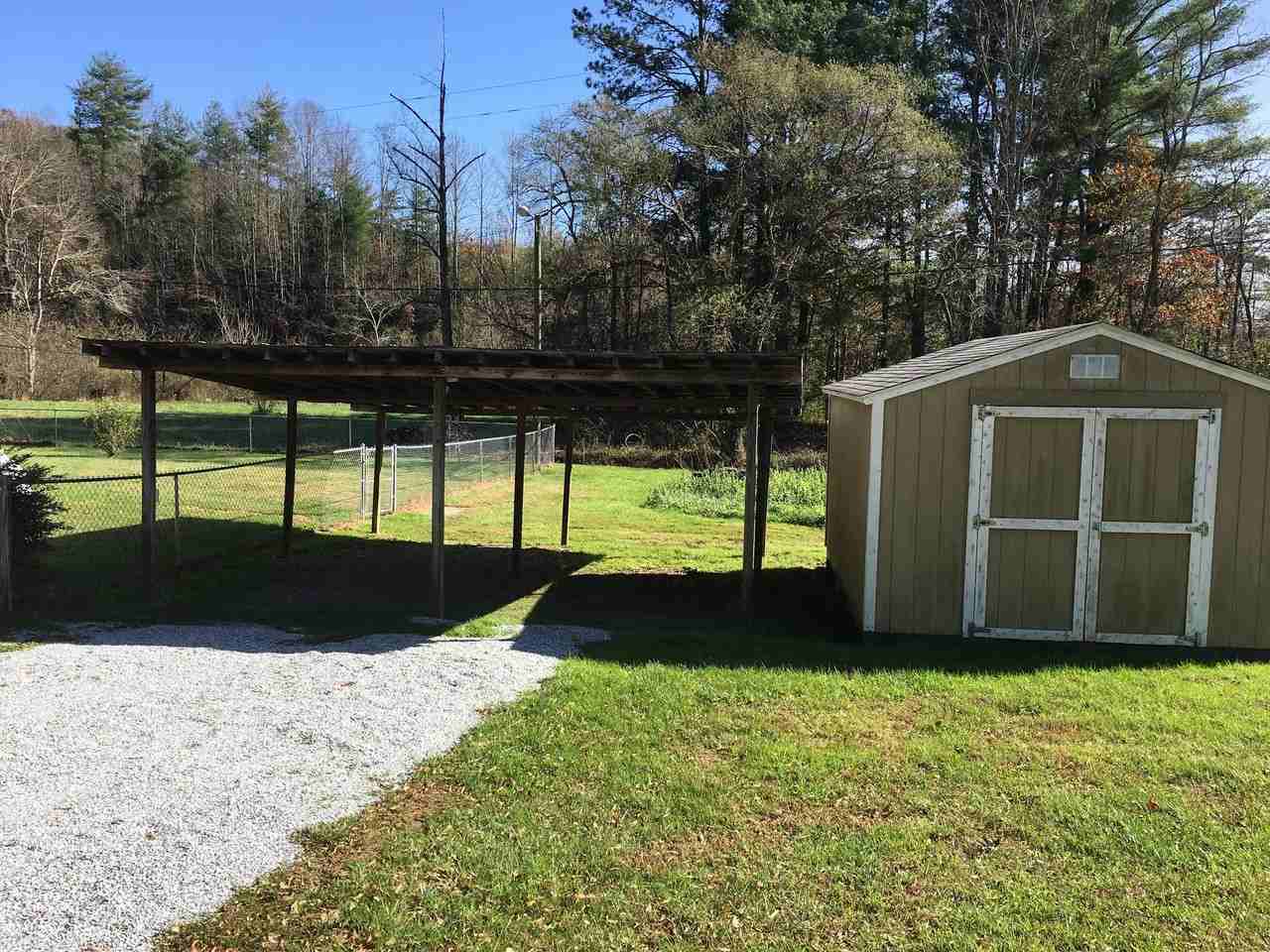 4568 Old Clear Creek Rd - Photo 2 of 11