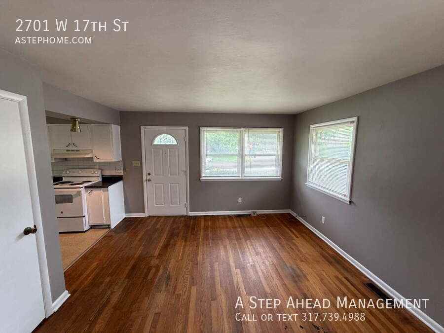 2701 W 17th St - Photo 4 of 18